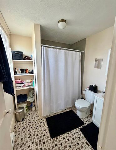 82 Verchild Street 4, Quincy, MA 02169