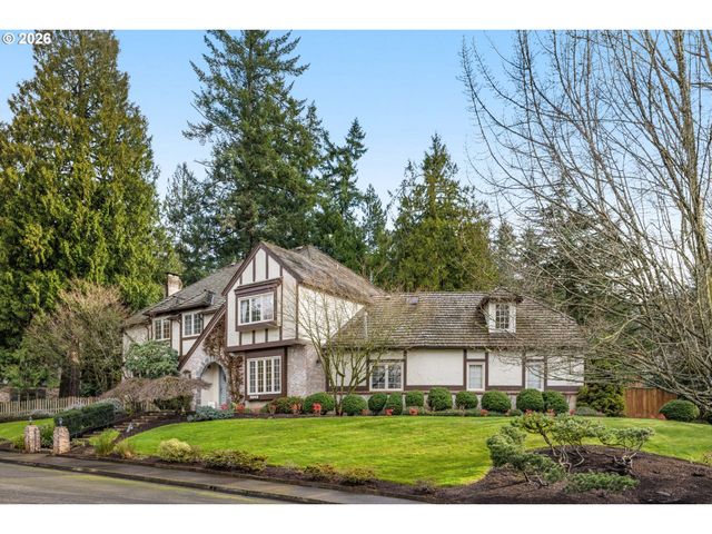 6340 Sw CAMELOT Ln, Portland, OR 97219