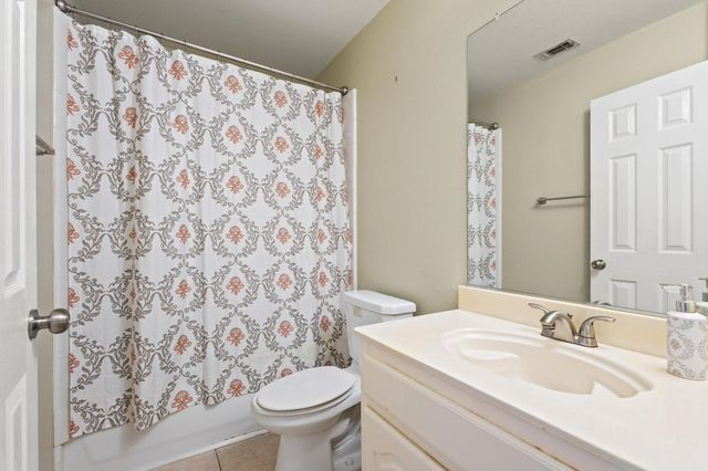 632 Delores Drive, Grand Prairie, TX 75052