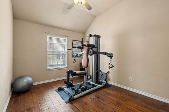 632 Delores Drive, Grand Prairie, TX 75052