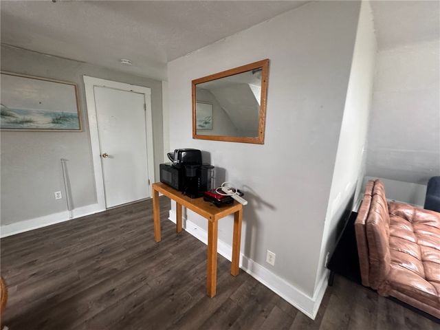 9 Ann Street 2, Newport, RI 02840