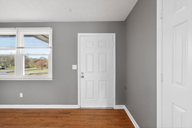 5510 Jernigan LN, Murfreesboro, TN 37129