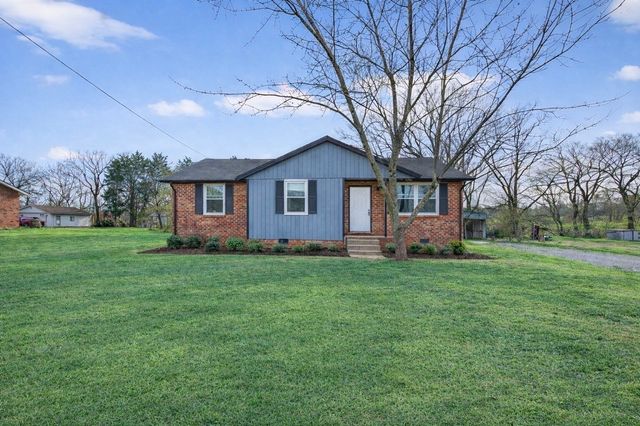 5510 Jernigan LN, Murfreesboro, TN 37129