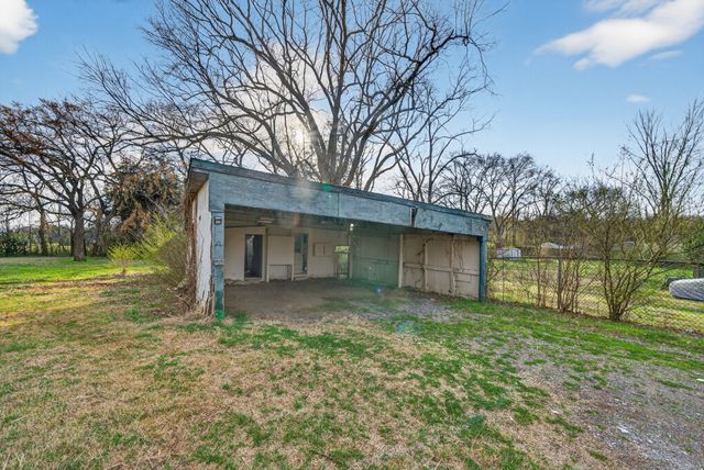 5510 Jernigan LN, Murfreesboro, TN 37129
