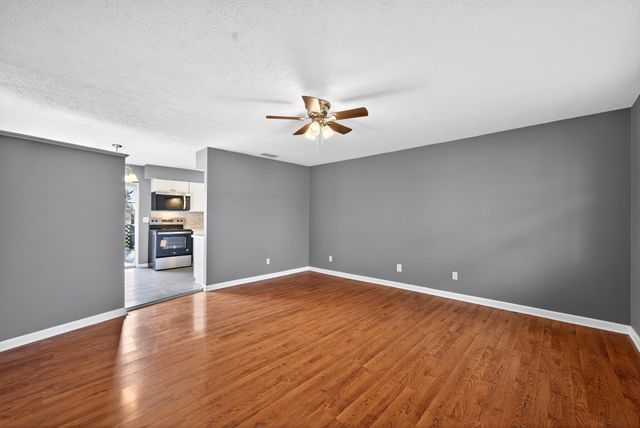 5510 Jernigan LN, Murfreesboro, TN 37129