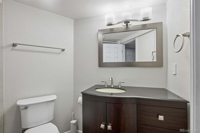 9853 Cypress Point Circle, Lone Tree, CO 80124