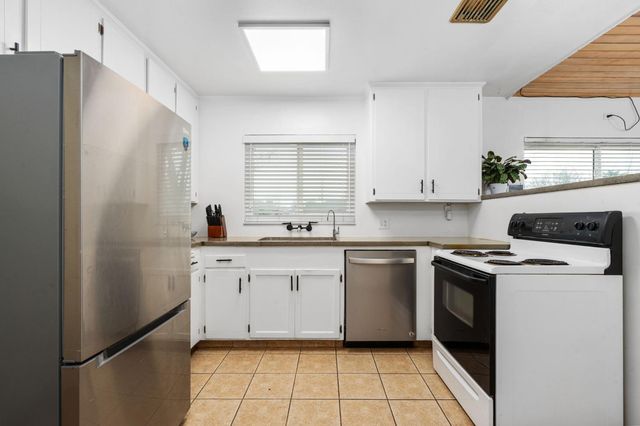 1114 W Princeton Avenue, Fresno, CA 93705