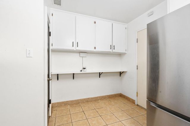 1114 W Princeton Avenue, Fresno, CA 93705