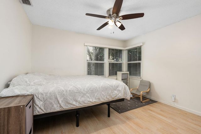 1114 W Princeton Avenue, Fresno, CA 93705