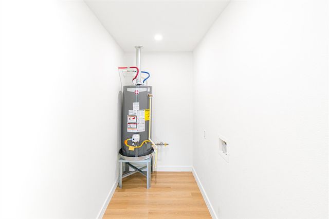 2730 Knotty Oaks Trail, Houston, TX 77045