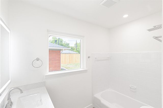 2730 Knotty Oaks Trail, Houston, TX 77045