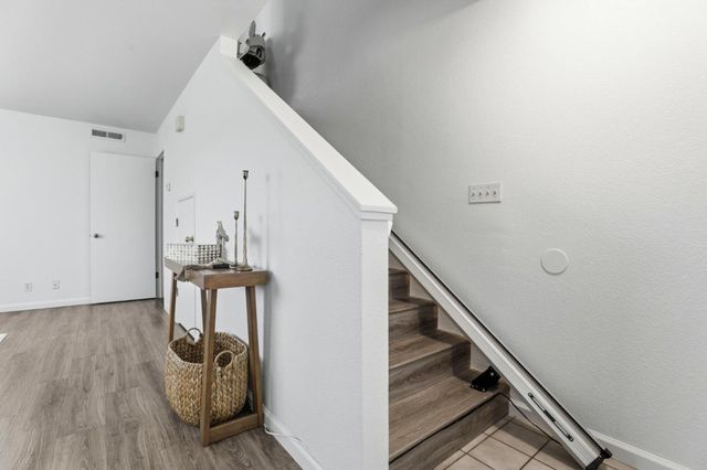 251 Gibson Drive G52, Hollister, CA 95023