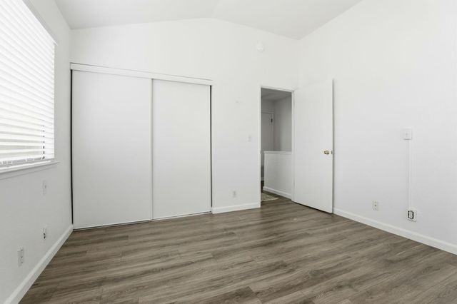 251 Gibson Drive G52, Hollister, CA 95023