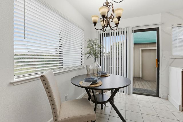 251 Gibson Drive G52, Hollister, CA 95023