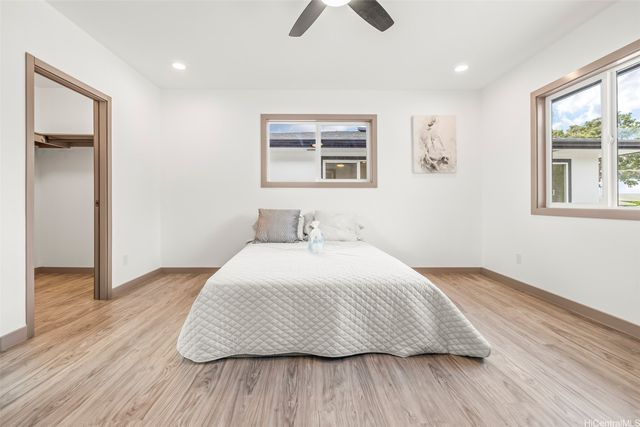 1528 Hooli Circle, Pearl City, HI 96782