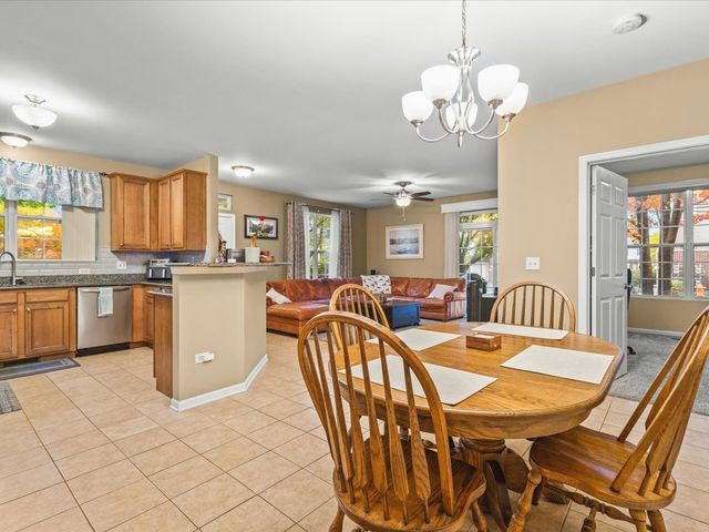 1969 Oxley Circle 1969, Naperville, IL 60563