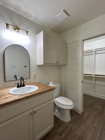 213 E CARDINAL, Ector, TX 75439