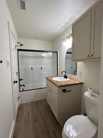 213 E CARDINAL, Ector, TX 75439