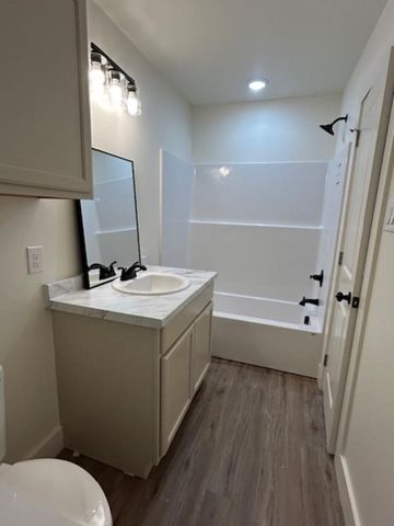 213 E CARDINAL, Ector, TX 75439