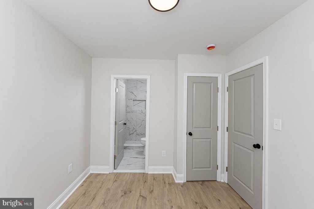 Image 12 of property listing at 2129 MOUNT HOLLY ST, Baltimore, MD 21216