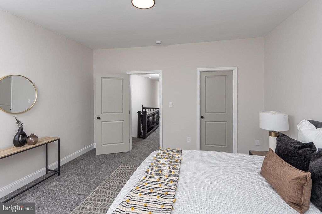 Image 16 of property listing at 2129 MOUNT HOLLY ST, Baltimore, MD 21216