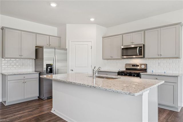 7602 Patriots WAY, Gloucester, VA 23061