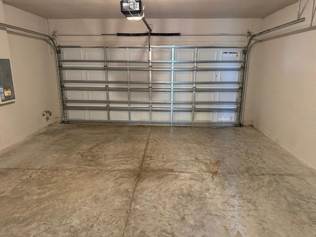 7627 MOMENTUM PARKWAY, Wesley Chapel, FL 33545