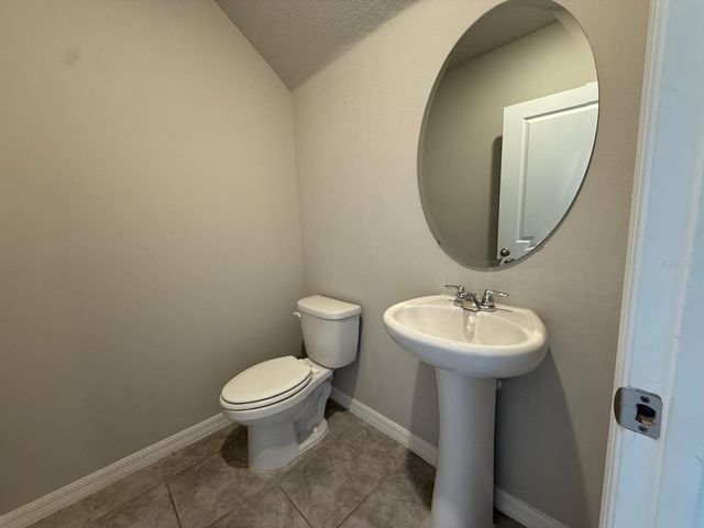7627 MOMENTUM PARKWAY, Wesley Chapel, FL 33545
