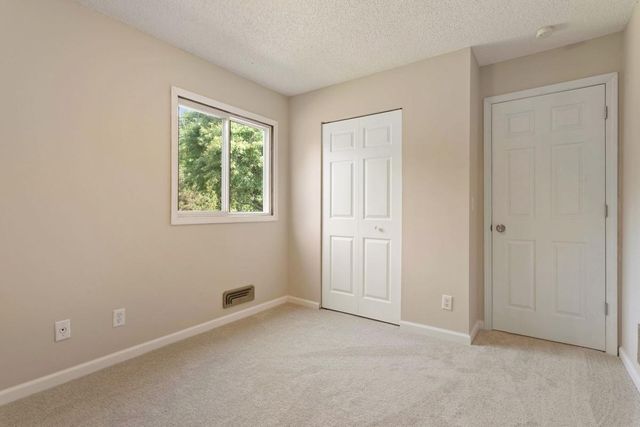 3819 Lodestone Lane, Eagan, MN 55122