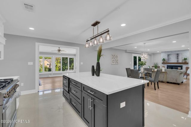 10 Sunrise Circle, Holmdel, NJ 07733
