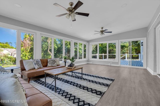 10 Sunrise Circle, Holmdel, NJ 07733