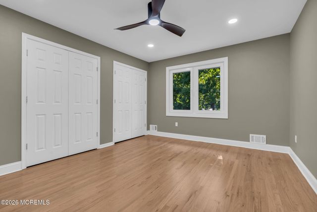 10 Sunrise Circle, Holmdel, NJ 07733