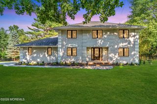 10 Sunrise Circle, Holmdel, NJ 07733