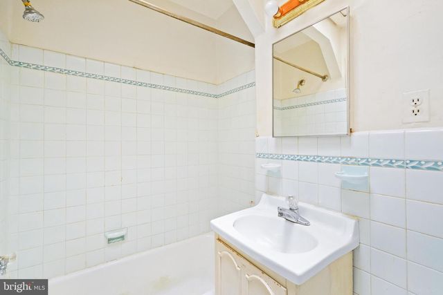 46 ALLISON ST NE, Washington, DC 20011