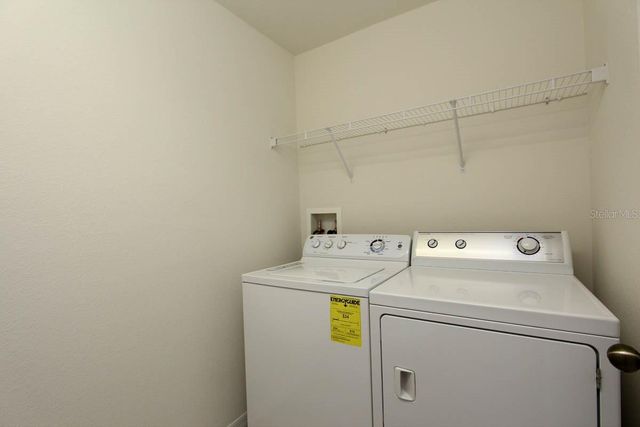 16433 KINGLETRIDGE AVENUE, Lithia, FL 33547