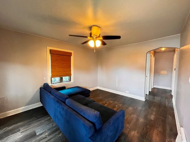 5211 S Monitor Avenue, Chicago, IL 60638