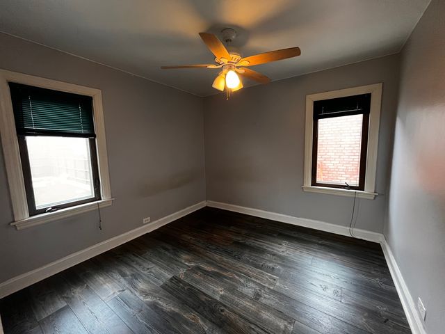 5211 S Monitor Avenue, Chicago, IL 60638