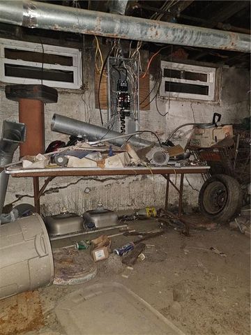 4520 Olive Street, Kansas City, MO 64130