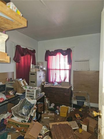 4520 Olive Street, Kansas City, MO 64130