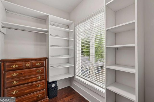 301 Canton Way, Roswell, GA 30075