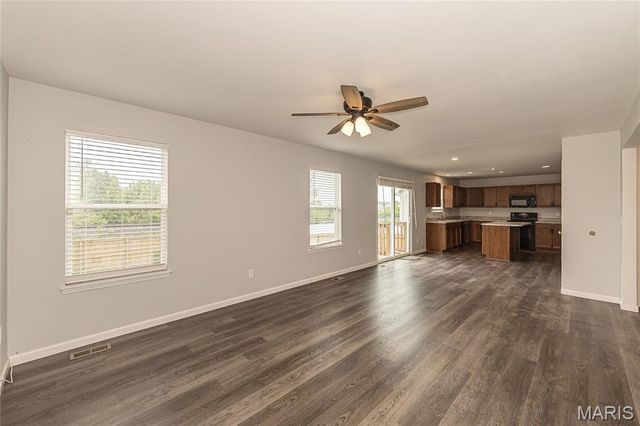 2781 Cedar Grove Drive, Belleville, IL 62221