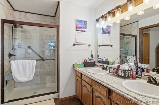 377 Mills Drive, Durant, OK 74701