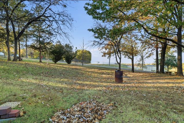 377 Mills Drive, Durant, OK 74701