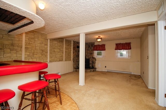 11 Christine Pl, Vernon Twp., NJ 07462