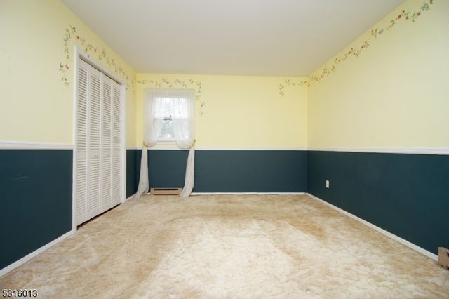11 Christine Pl, Vernon Twp., NJ 07462