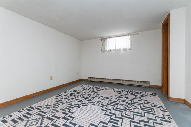 5 Porter Ave, Burlington, MA 01803