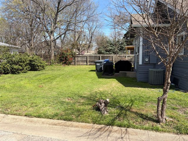 810 W Lamar Street, Mckinney, TX 75069