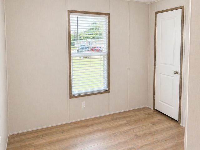 210 Loblolly Ln, Kilgore, TX 75662