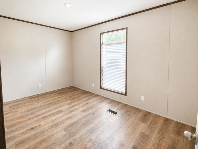 210 Loblolly Ln, Kilgore, TX 75662