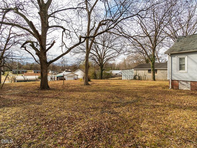 1010 Attica Street, Burlington, NC 27217